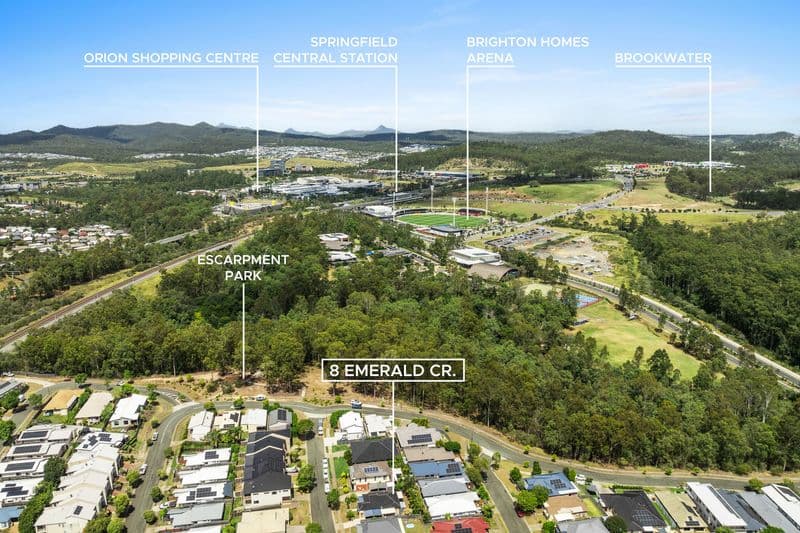 8 Emerald Crescent, Springfield - Thumbnail 2