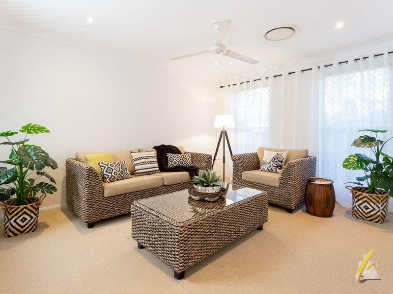 241 Graham Street, Port Melbourne, VIC, Port Melbourne - Thumbnail 2