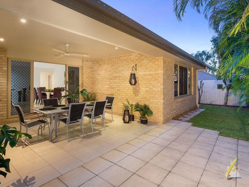 241 Graham Street, Port Melbourne, VIC, Port Melbourne - Thumbnail 3