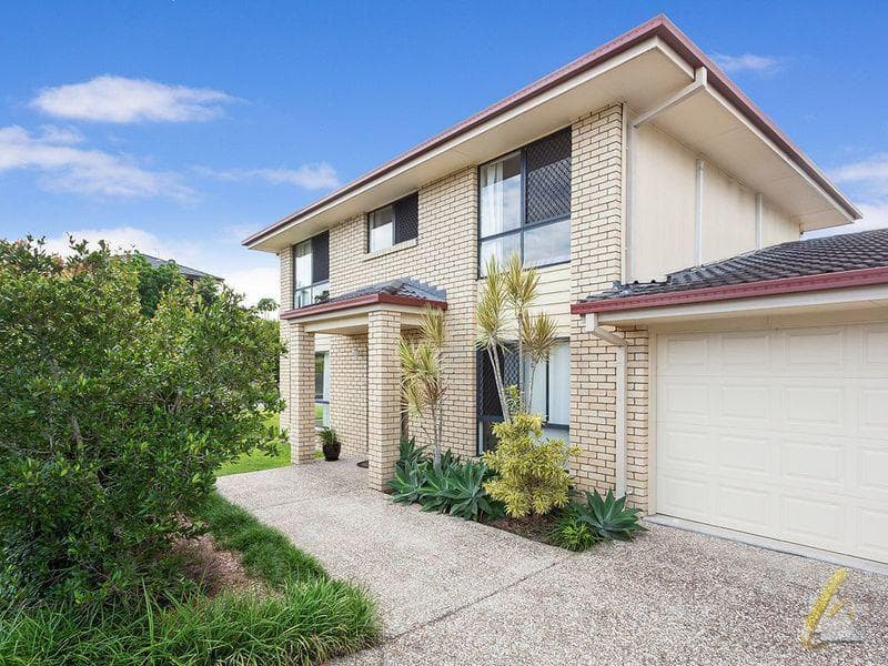 1/18 Golden Crest Place, Woollahra - Image 1