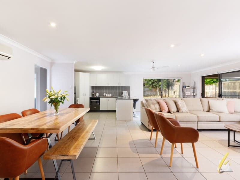 545/7 Crescent Street, Waterloo, Moggill - Thumbnail 2