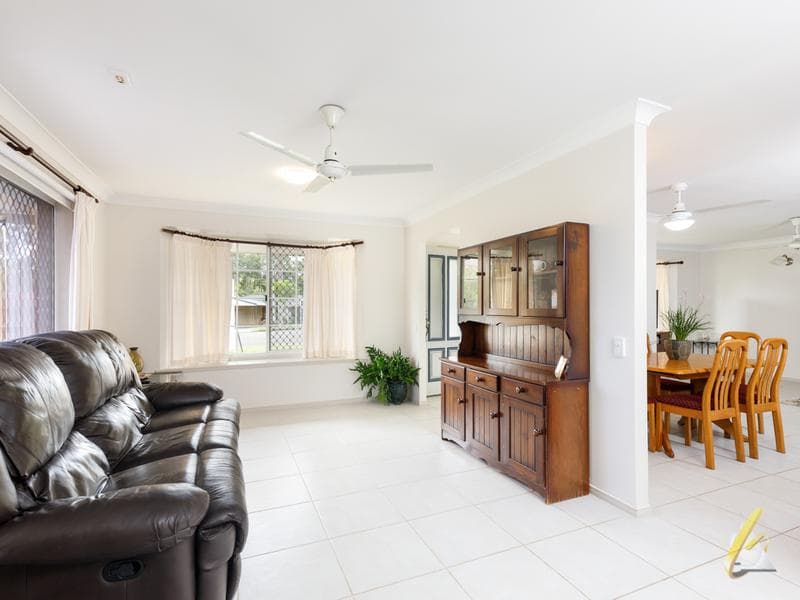 60 Nalya Crescent, Karana Downs - Thumbnail 4