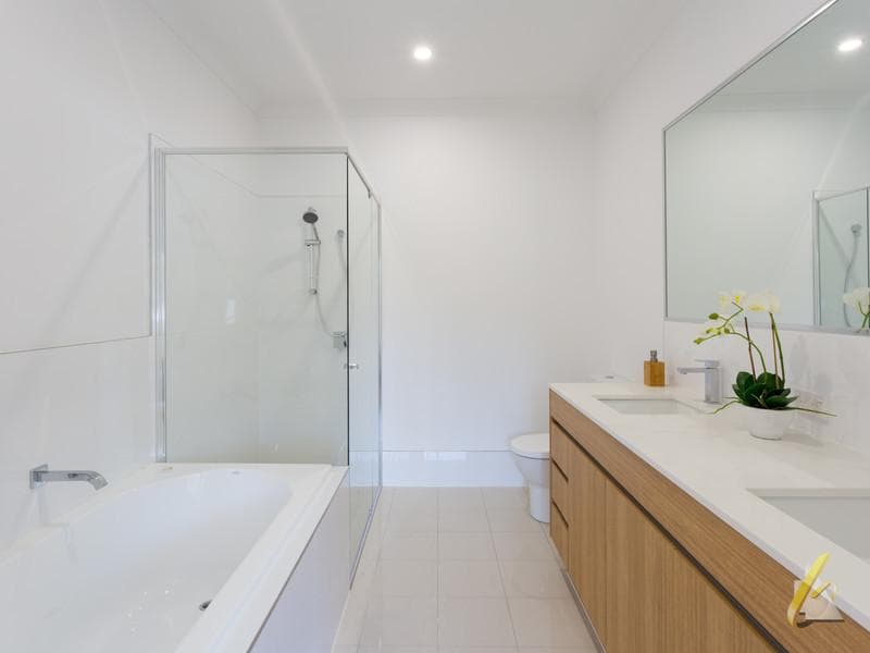 5/45 Kersley Road, Kenmore - Thumbnail 4