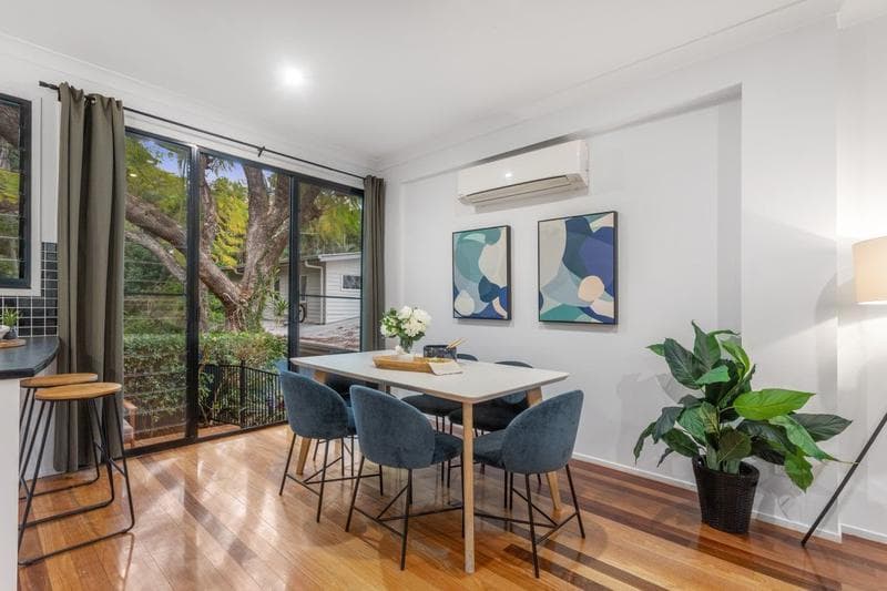 8 Rennie Street,  Indooroopilly, Indooroopilly - Thumbnail 3