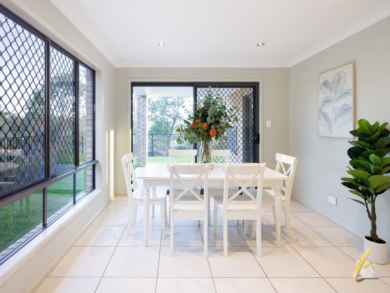 1 Bluegum Rise, Anstead - Thumbnail 4