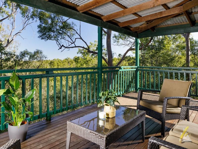 39 Emungerie Grove, Karana Downs - Thumbnail 2