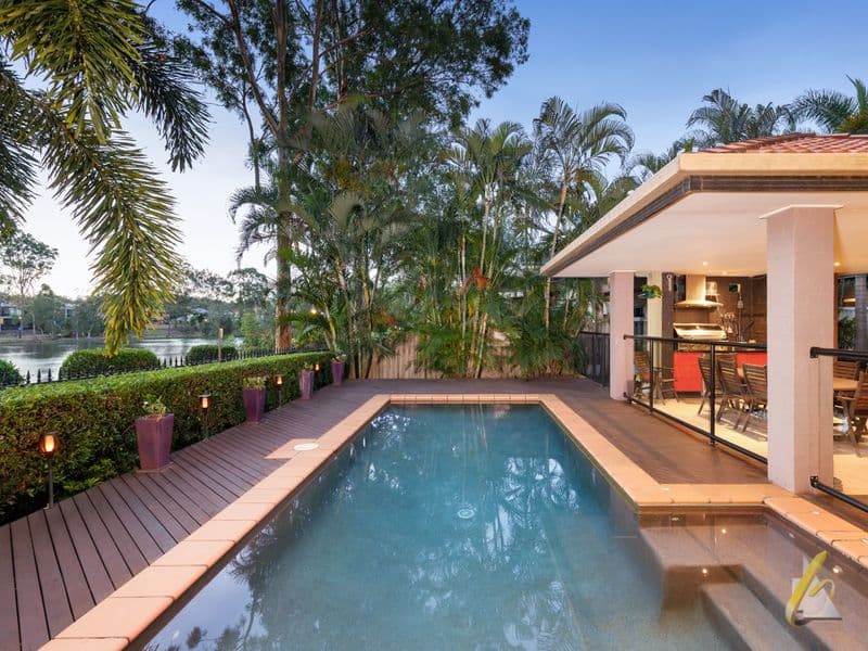 37 The Esplanade, Forest Lake - Image 1