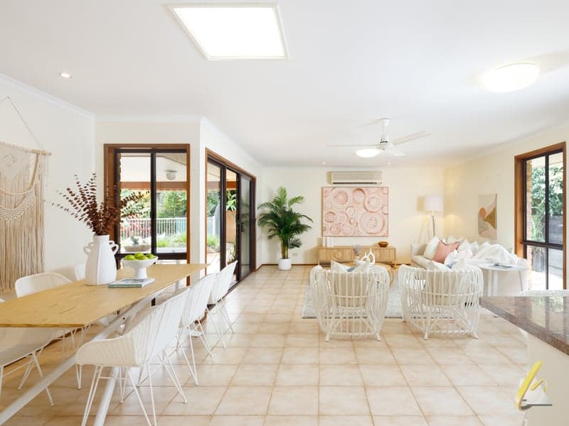 322/4 Galaup Street, Kenmore Hills - Thumbnail 3