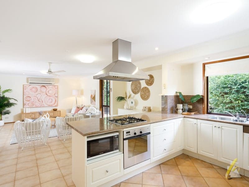 322/4 Galaup Street, Kenmore Hills - Thumbnail 6