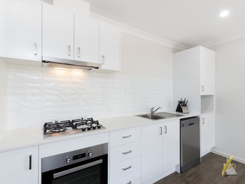40 Sapphire Crescent, Redbank Plains - Thumbnail 7