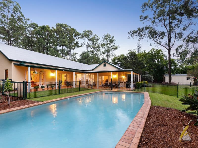 237 Sugars Road, Anstead - Image 1