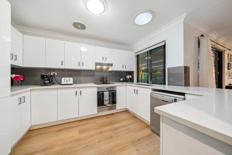 51/53-55 Cook Road, Centennial Park, Forest Lake - Thumbnail 4
