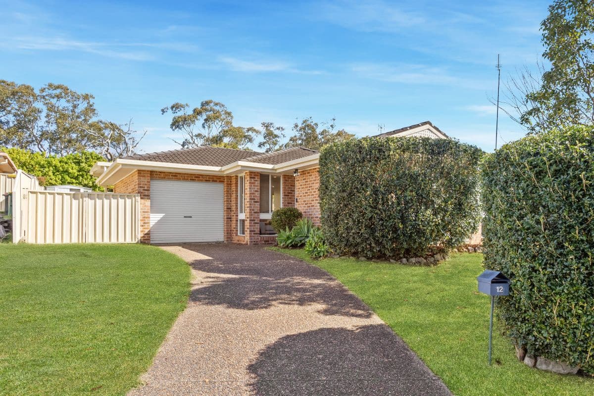 114/35 Kersley Road, Kariong - Image 1