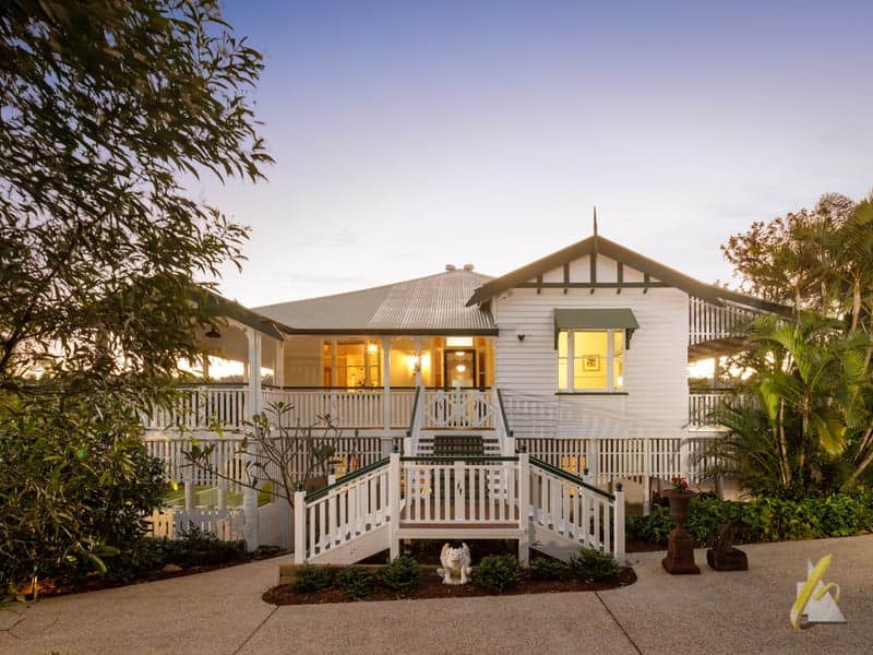 11/1074  Botany Road, Botany, Pullenvale - Thumbnail 2