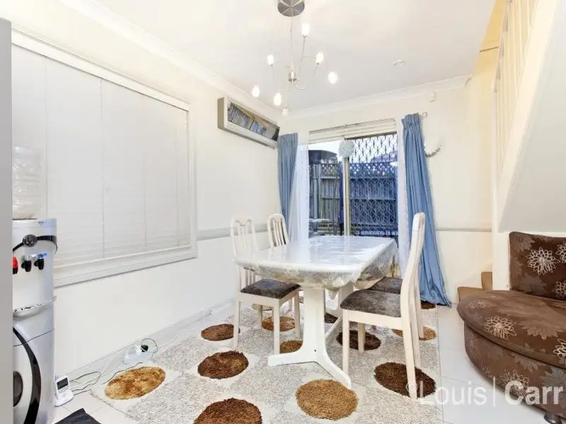 2/2 Hickory Place, Dural NSW, North Ryde - Thumbnail 2