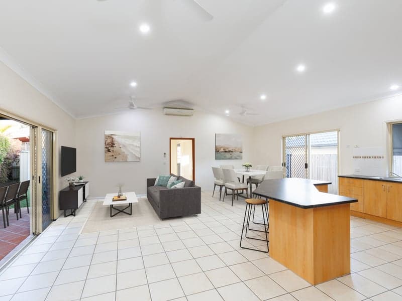 17 Montserrat Place, Forest Lake - Thumbnail 5