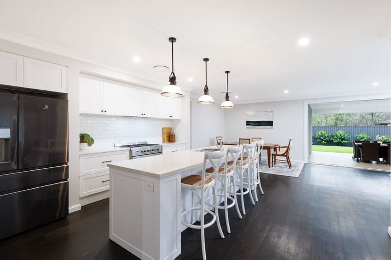 14 Guymer Place, Anstead - Thumbnail 2