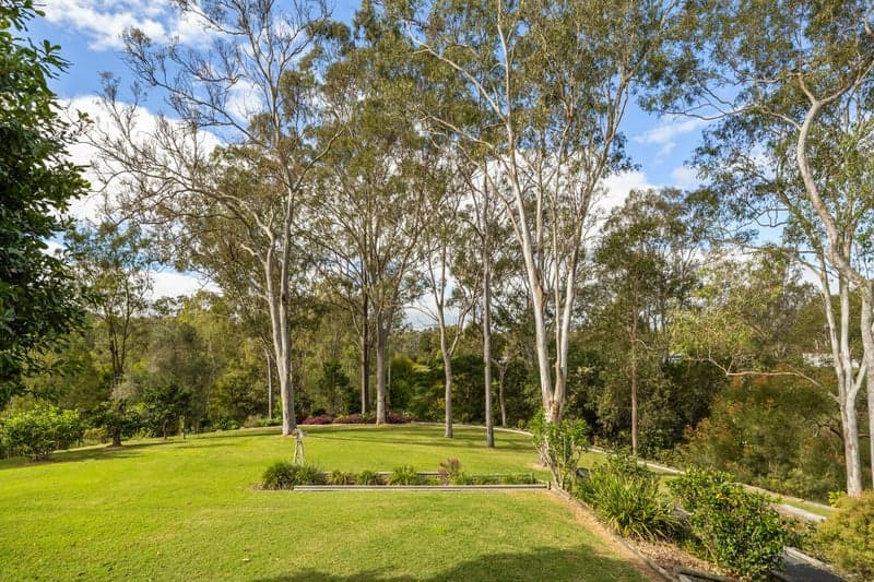 49 Myora Row, Karalee - Thumbnail 4