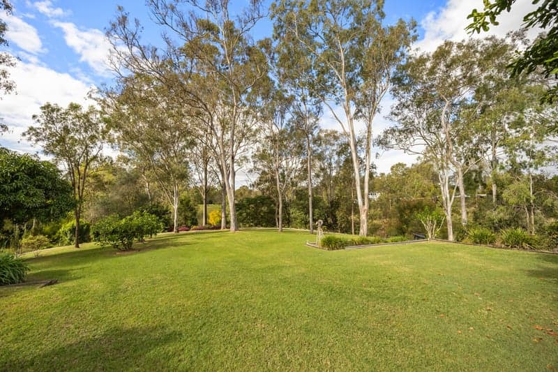 49 Myora Row, Karalee - Thumbnail 5