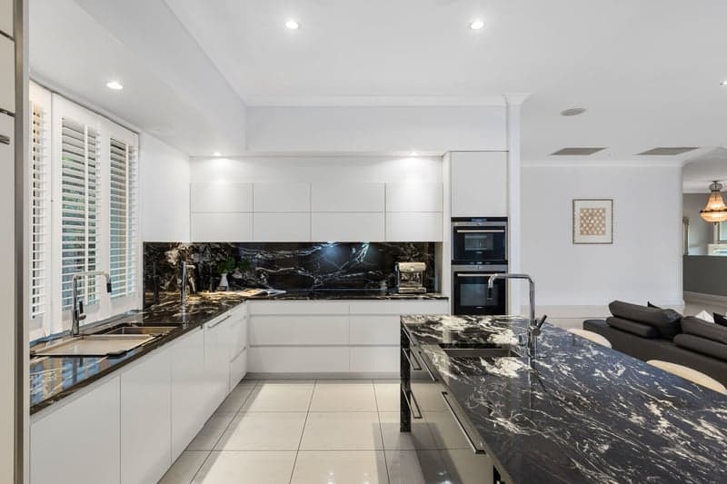 5 Rees Way, Brookfield - Thumbnail 8