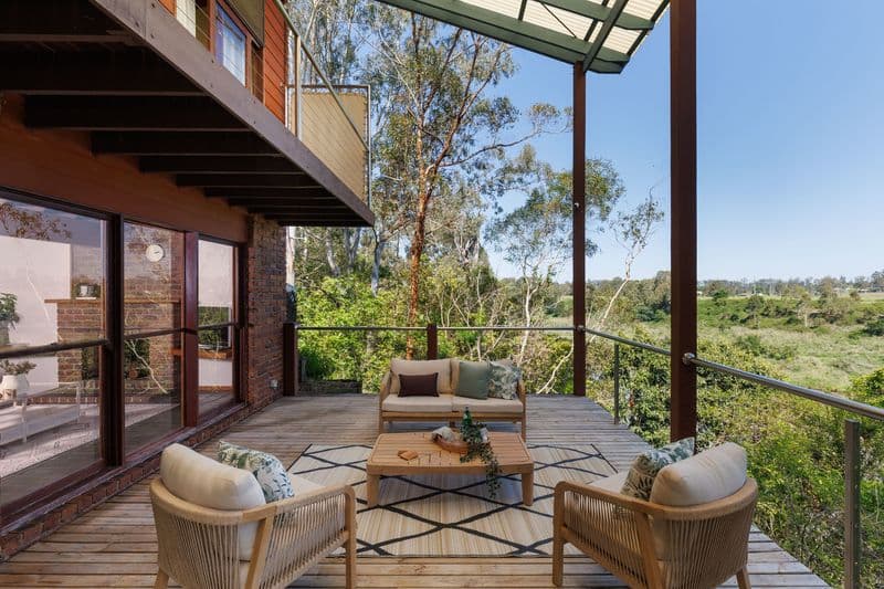 15 Aringa Crescent,  Karana Downs, Karana Downs - Image 1