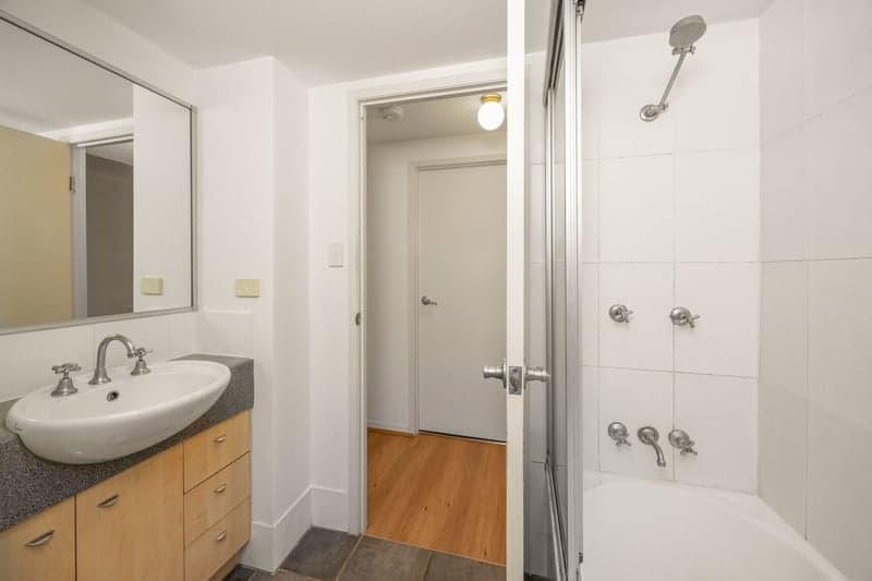 1/69 Coonan Street, Indooroopilly - Thumbnail 6
