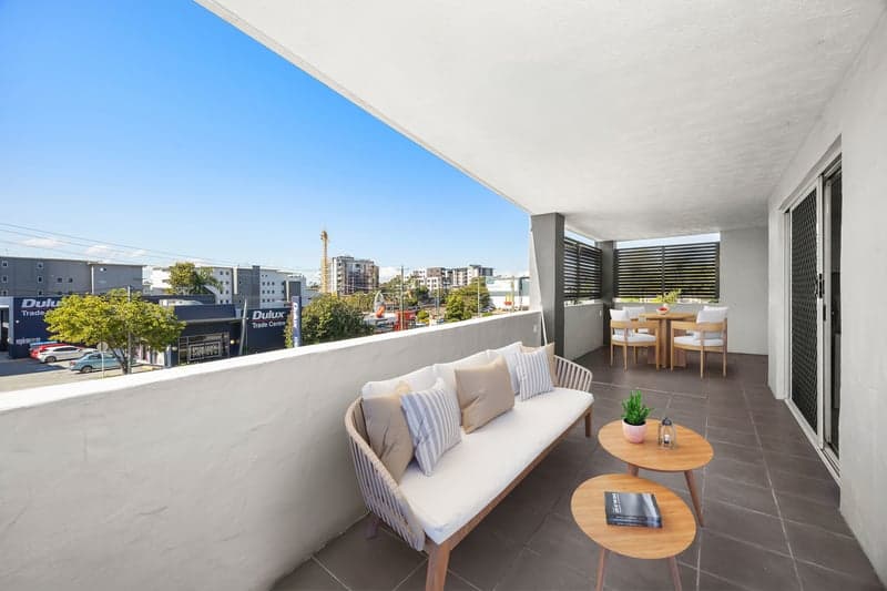 1/69 Coonan Street, Indooroopilly - Thumbnail 7