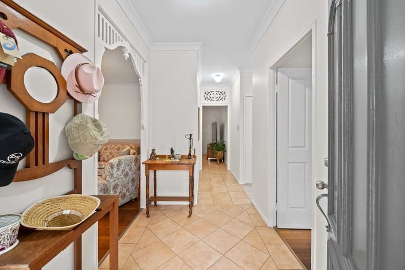 19 - 21 Endeavour Street, Barellan Point - Thumbnail 6