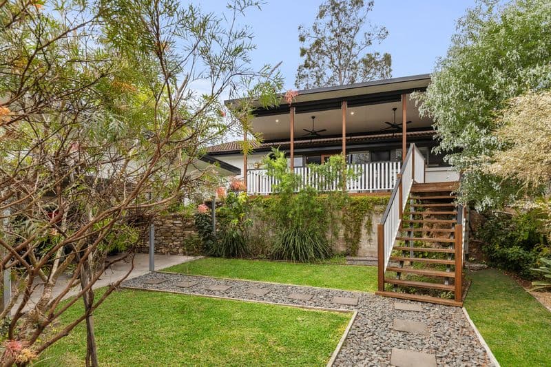 21 Aurora Crescent, Kenmore - Image 1