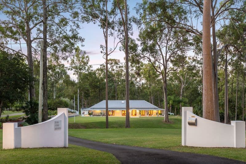 197 Sugars Road, Anstead - Image 1