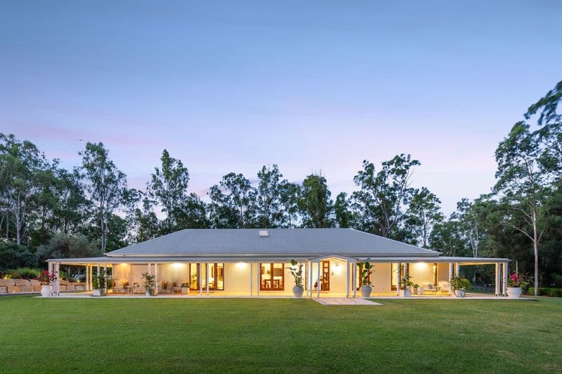 197 Sugars Road, Anstead - Thumbnail 2