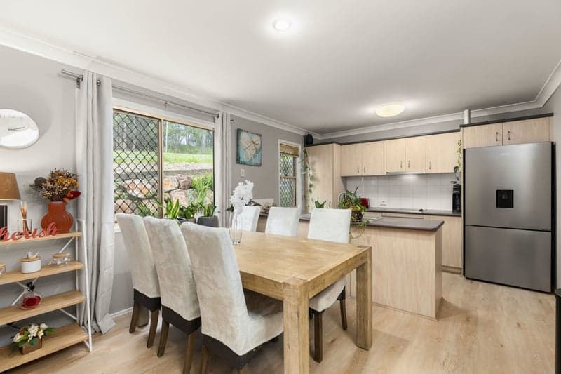 60/13-23 Springfield College Drive, Immaculate Studio With Resort-Style Amenities - Thumbnail 4
