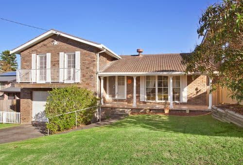 9  Barooga Road, Wamberal, Clovelly - Image 1