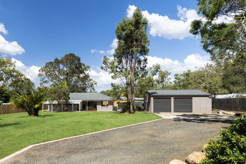 1/71 Oxley Drive, Barellan Point - Thumbnail 3