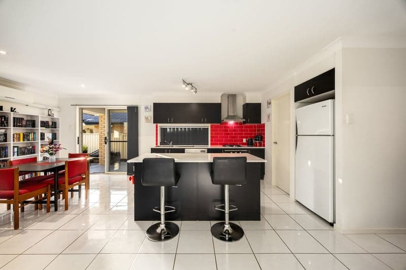 6/250 Dandenong Road, St Kilda East, VIC, Redbank Plains - Thumbnail 5