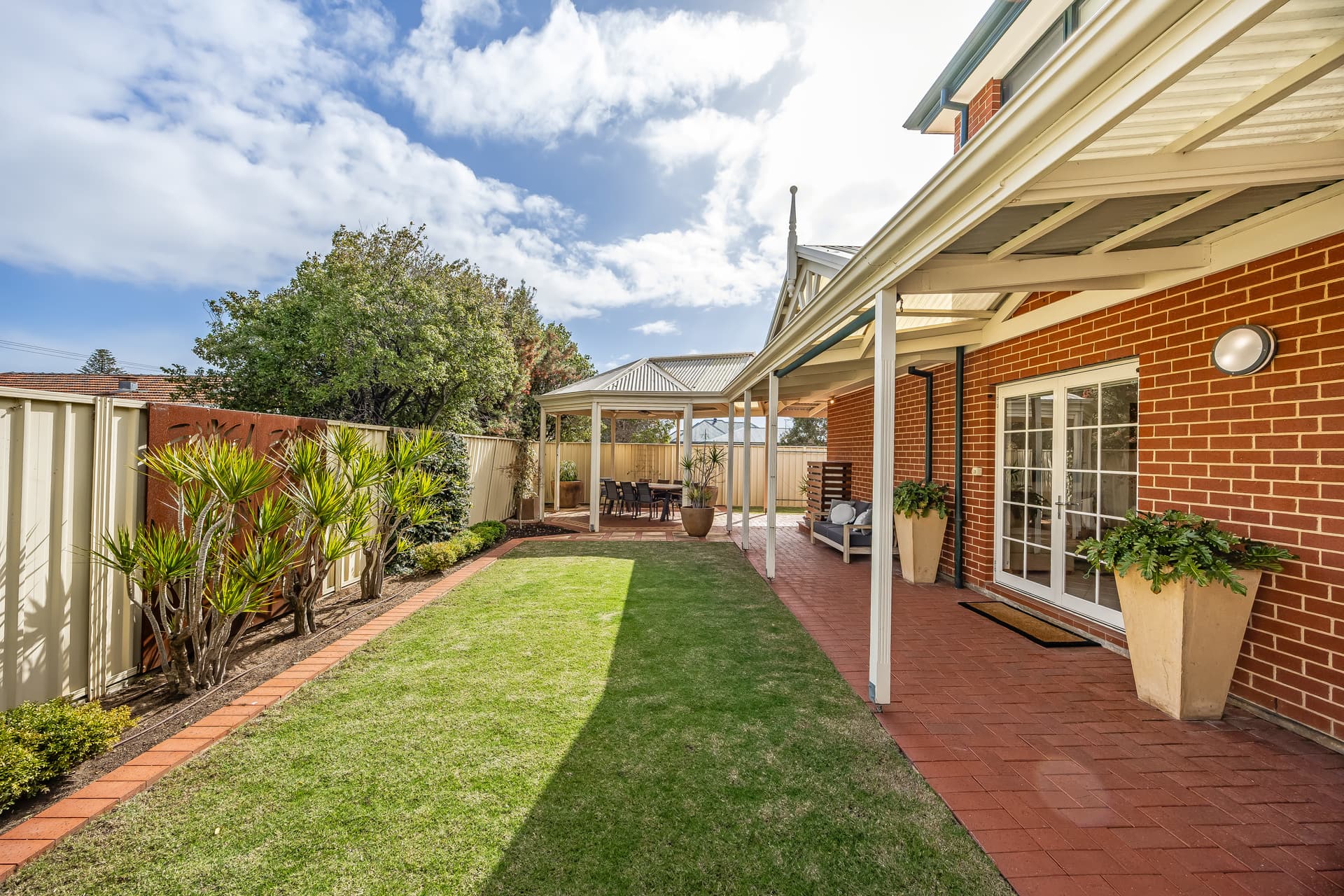 2 Parkin Court, Plympton - Thumbnail 2