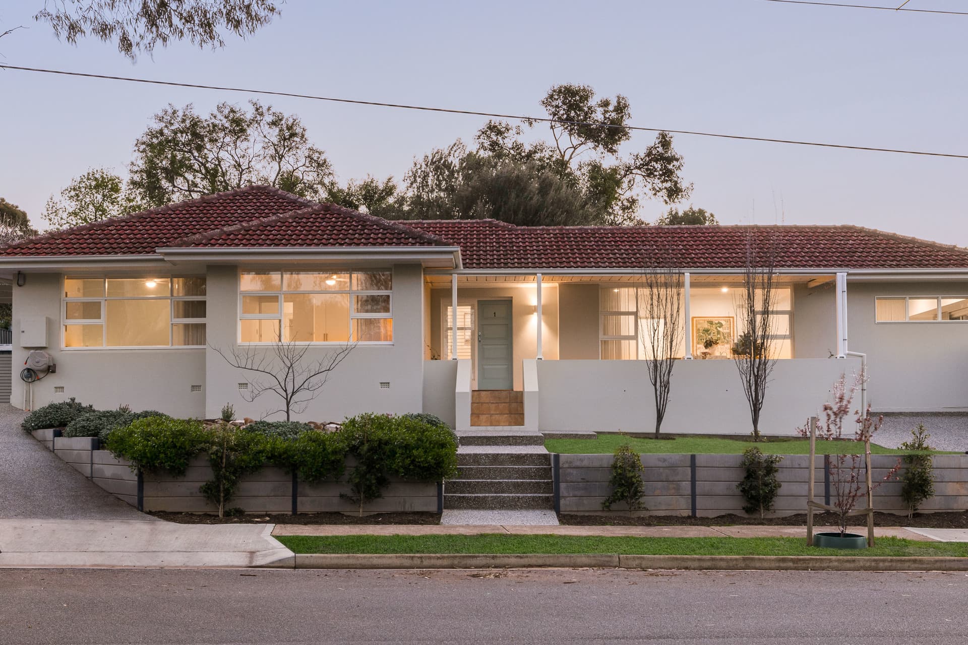 1 Gully Road, Seacliff Park - Thumbnail 2