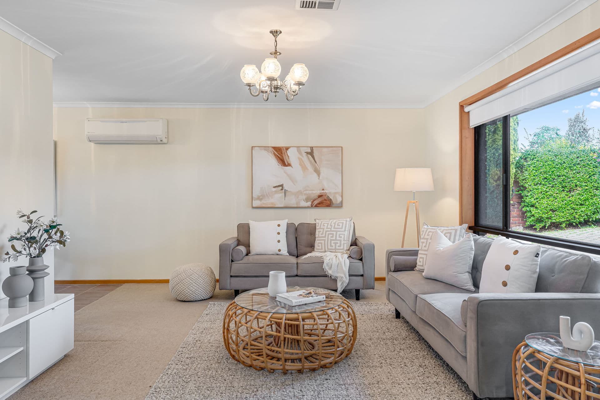 147 Ladywood Road, Modbury Heights - Thumbnail 2