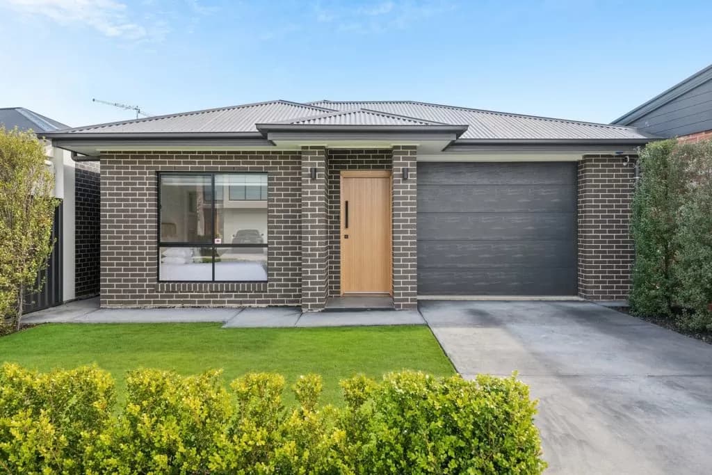1/2 Kelsey Street, Kidman Park - Image 1