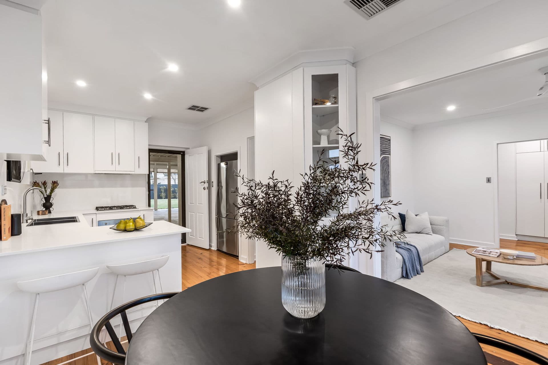4 Woodland Road, Mitchell Park - Thumbnail 5