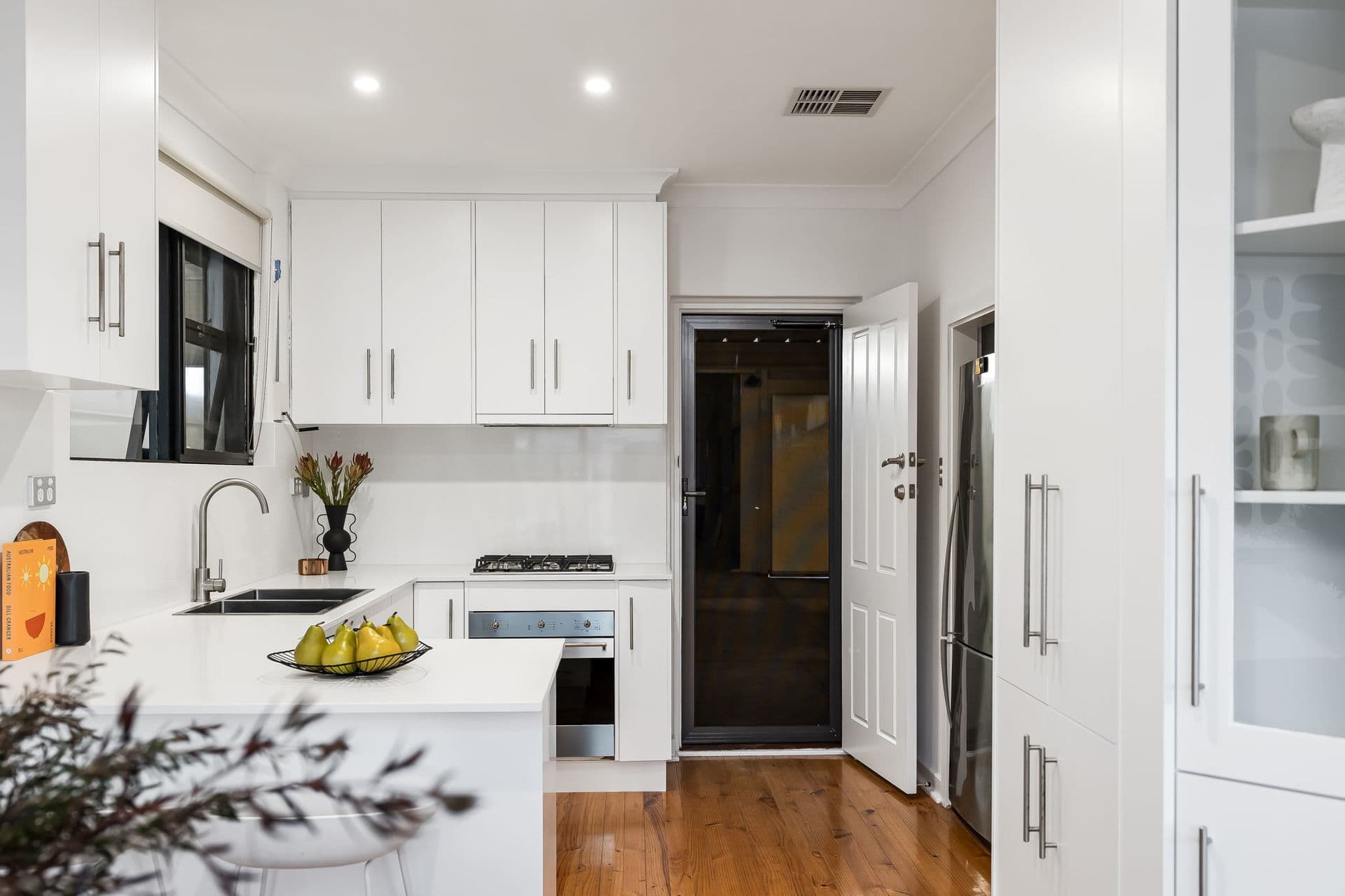 4 Woodland Road, Mitchell Park - Thumbnail 6