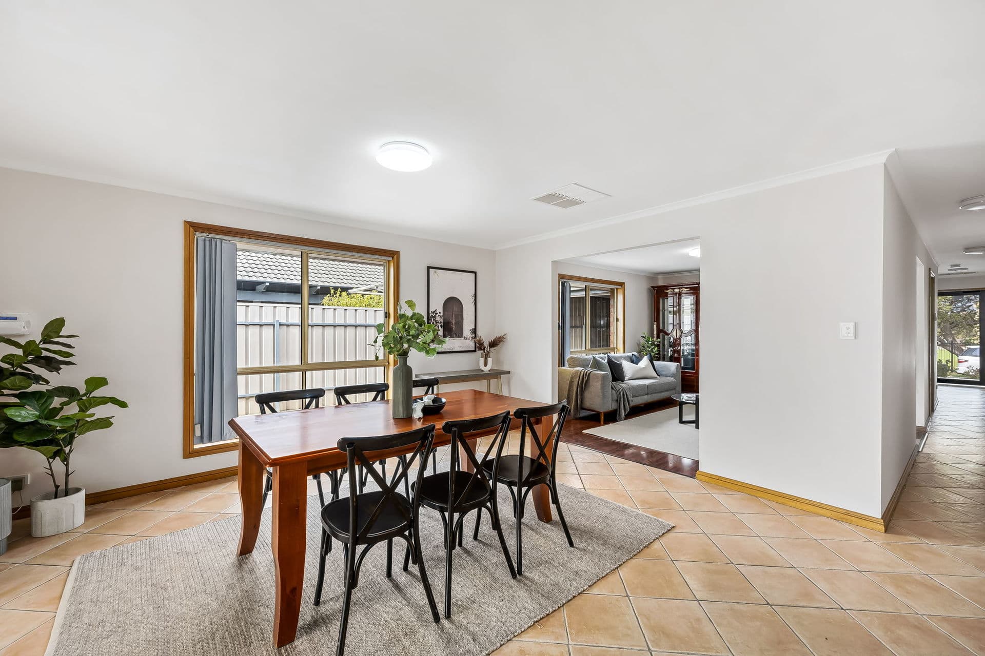 34 Mercedes Drive, Holden Hill - Thumbnail 5