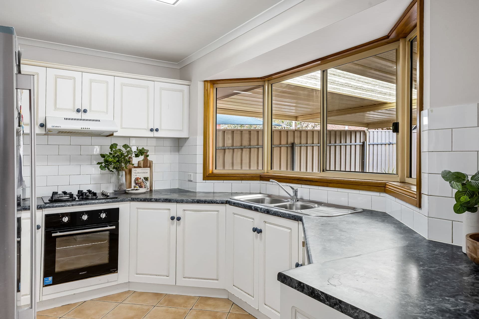 34 Mercedes Drive, Holden Hill - Thumbnail 8