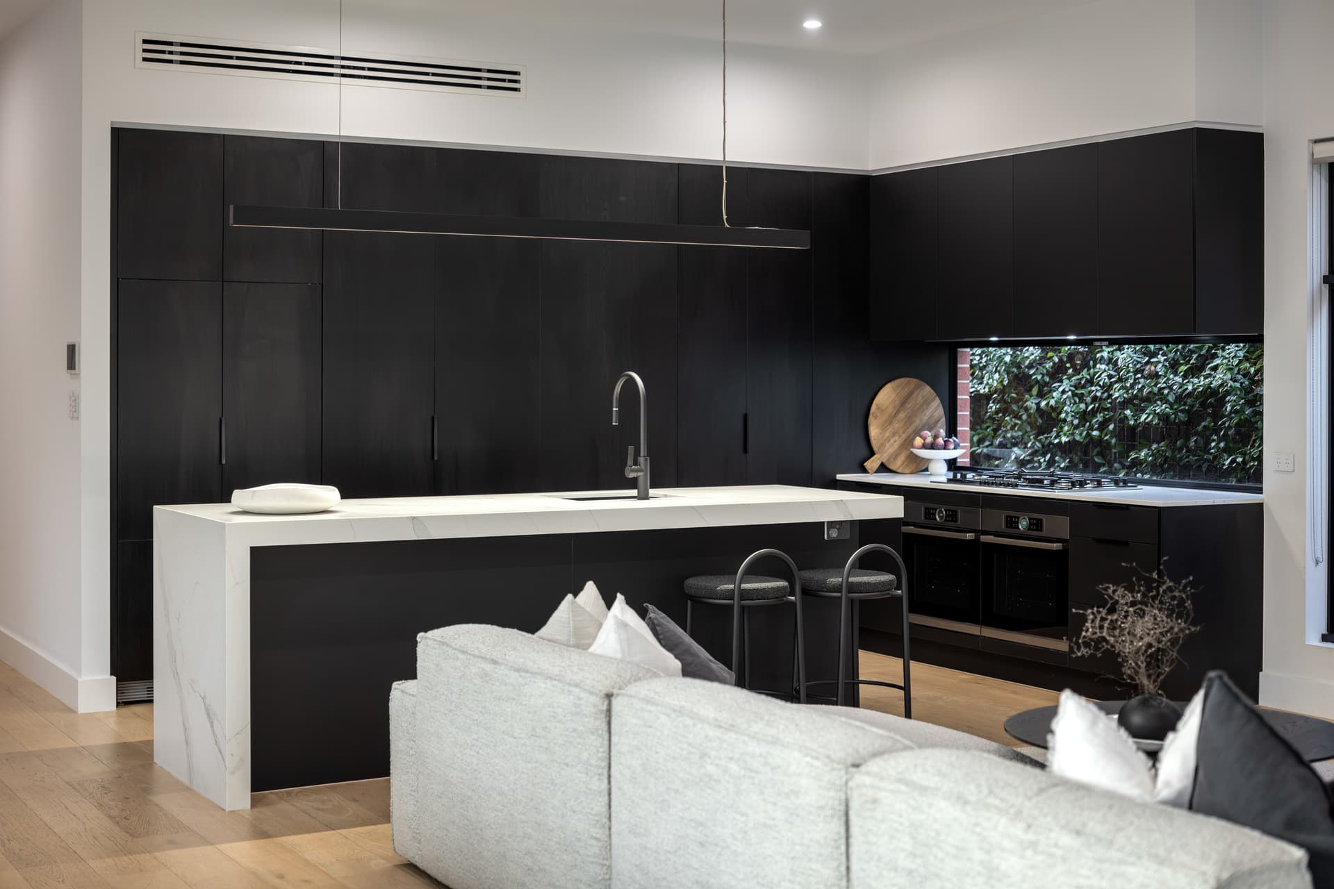 121 Angas Road, Westbourne Park - Thumbnail 3