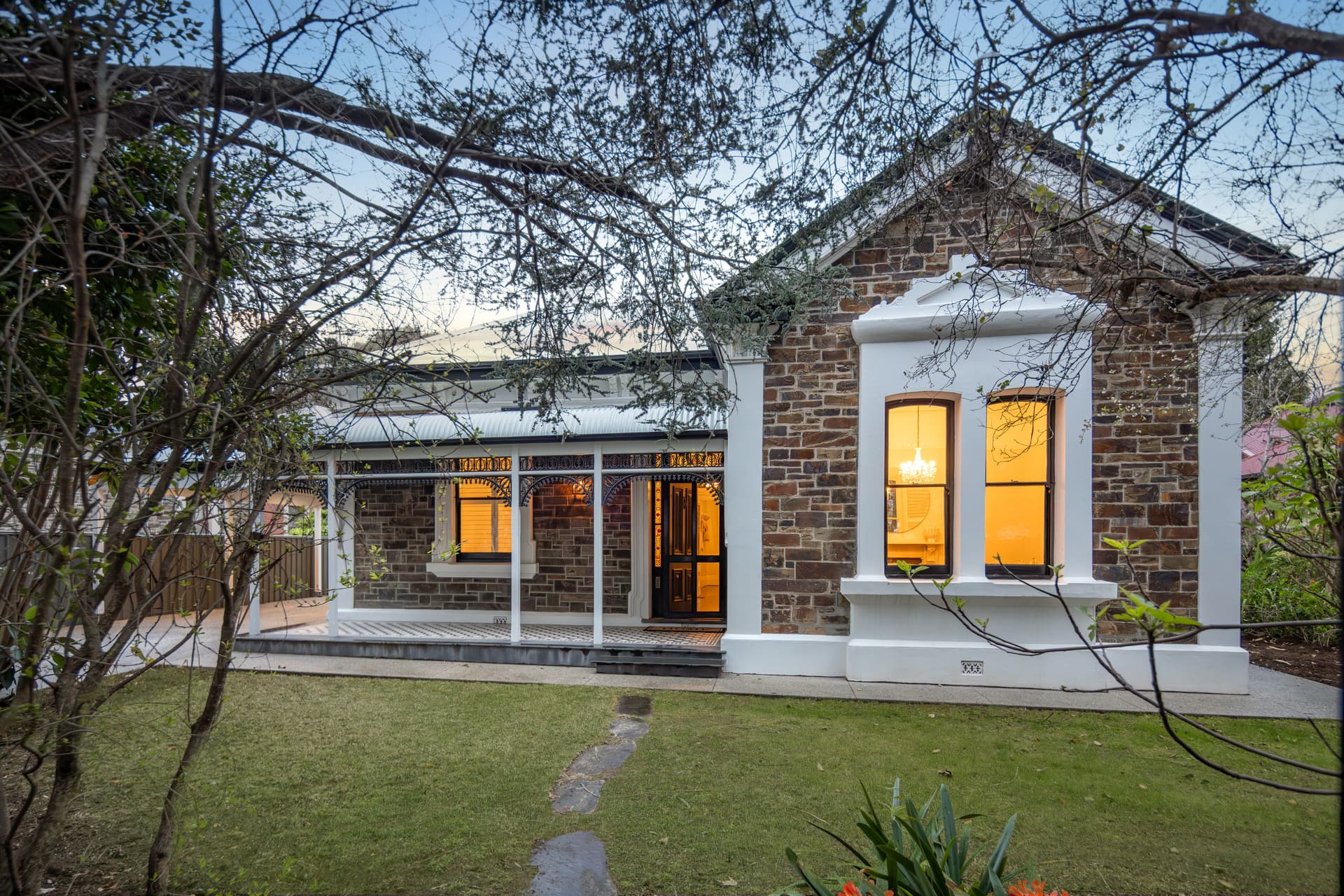 13 First Avenue, St Peters - Image 1