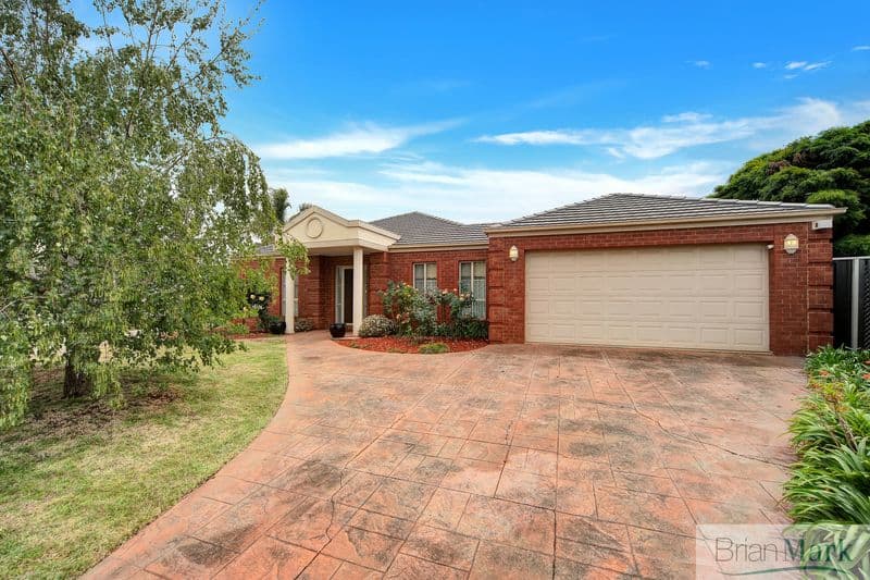 10/172-180 Clovelly Road, Hoppers Crossing - Image 1