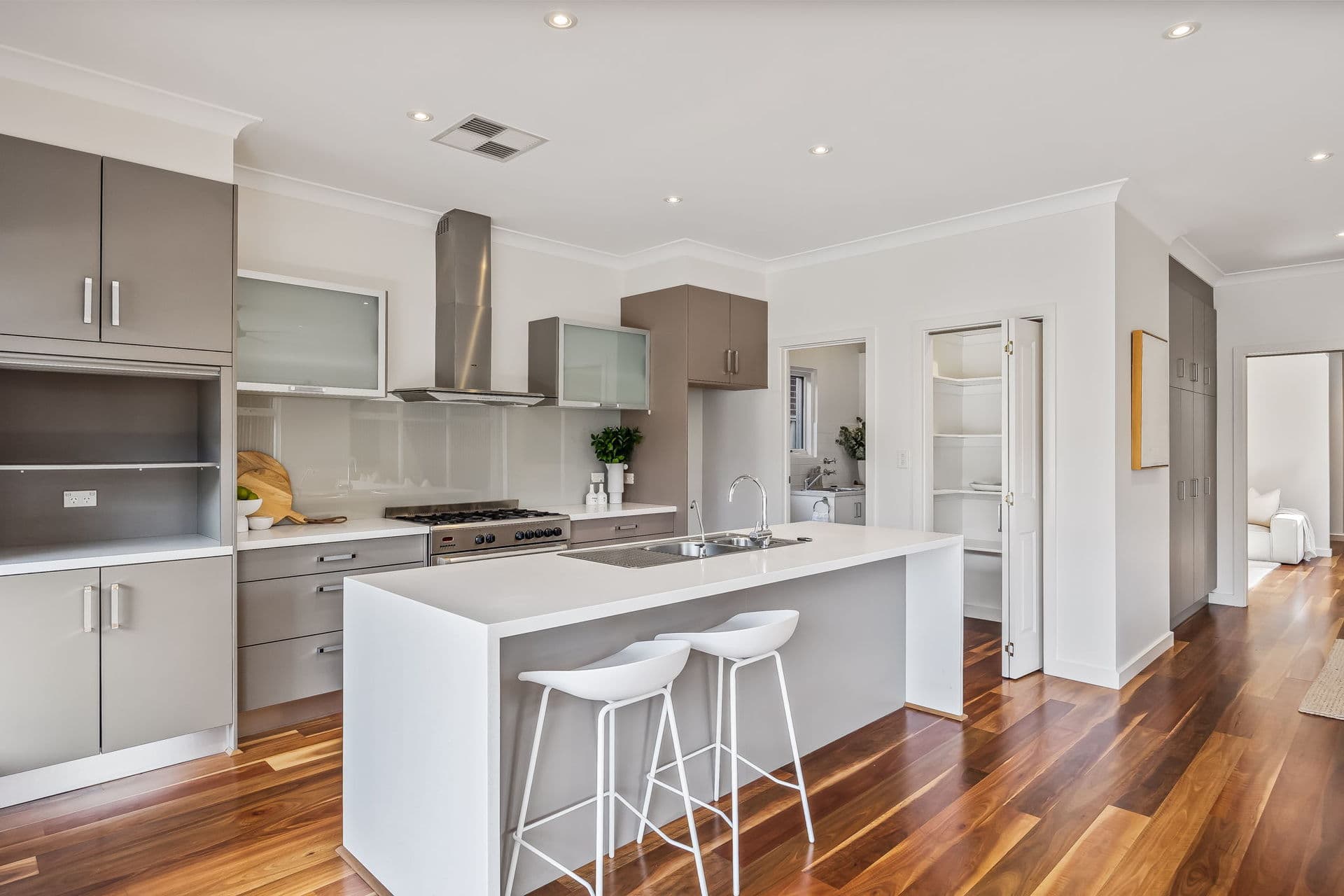 1B Winifred Avenue, Black Forest - Image 1