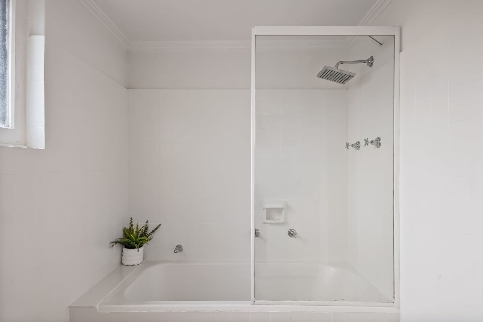 1/15-19 Hatherley Avenue, Hyde Park - Thumbnail 8
