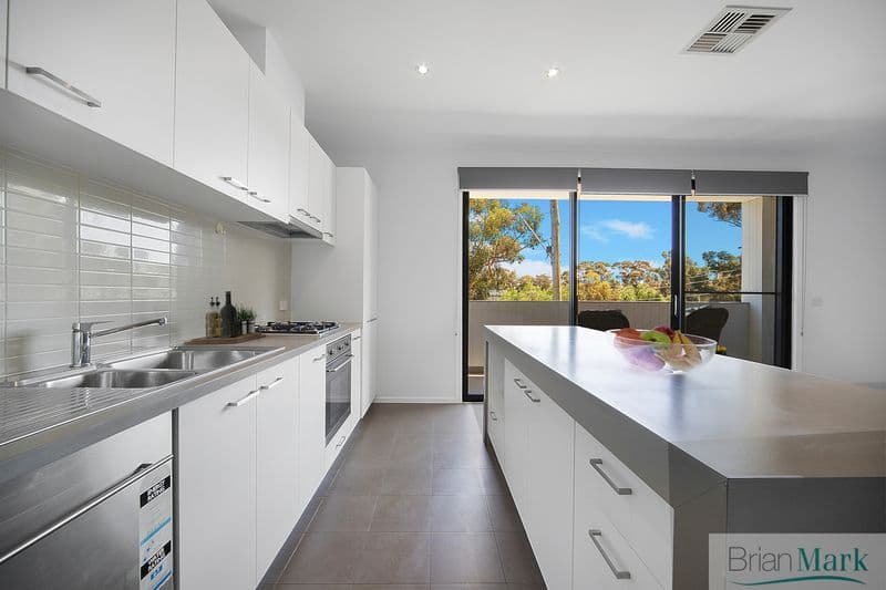 3/221 Watton Street, Werribee - Thumbnail 4