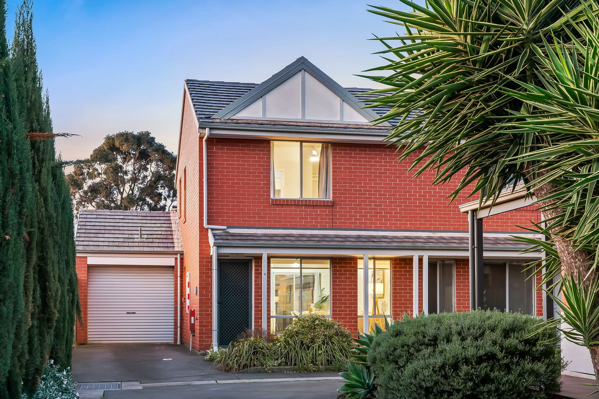 18B Waterman Terrace, Mitchell Park - Image 1